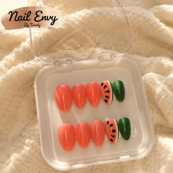 Summer Press On Nails | Handmade Reusable Glue-On Nail Set | Custom Sizes | Salon Quality False Nails | Beach Vacation Nail Design | Gift for Her