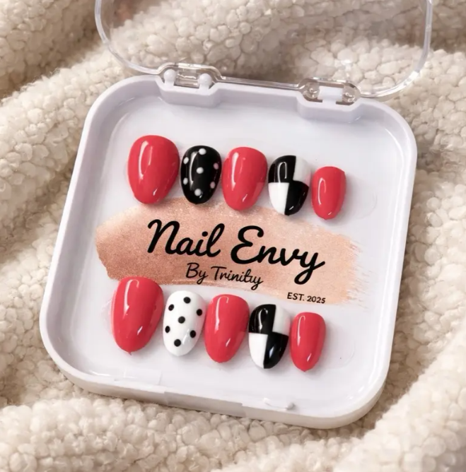 Summer Press On Nails | Handmade Reusable Glue-On Nail Set | Custom Sizes | Salon Quality False Nails | Beach Vacation Nail Design | Gift for Her