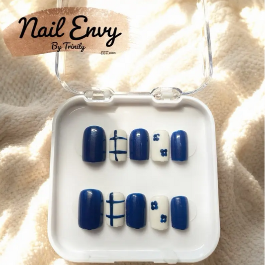 Summer Press On Nails | Handmade Reusable Glue-On Nail Set | Custom Sizes | Salon Quality False Nails | Beach Vacation Nail Design | Gift for Her