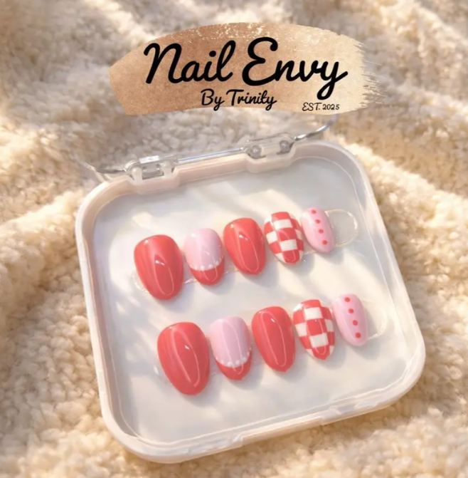 Summer Press On Nails | Handmade Reusable Glue-On Nail Set | Custom Sizes | Salon Quality False Nails | Beach Vacation Nail Design | Gift for Her