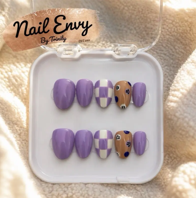 Summer Press On Nails | Handmade Reusable Glue-On Nail Set | Custom Sizes | Salon Quality False Nails | Beach Vacation Nail Design | Gift for Her